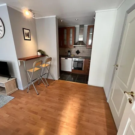 1br D14d * נרוויק